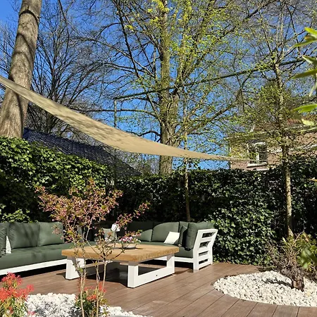 Berg En Bos Oda ve Kahvaltı Apeldoorn
